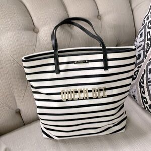 Kate Spade queen bee tote bag.
